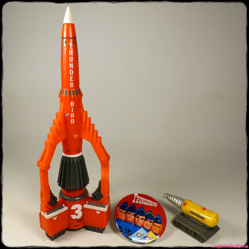 THUNDERBIRDS ARE GO 7 Space Rocket Thunderbird 3 Mini Mole FREE BADGE ...