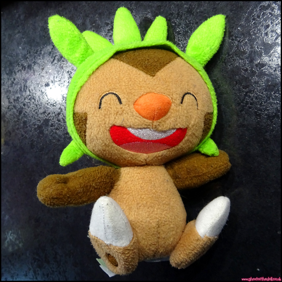 POKEMON Plush CHESPIN Smiling 9" XY (Tomy/Nintendo 2015)